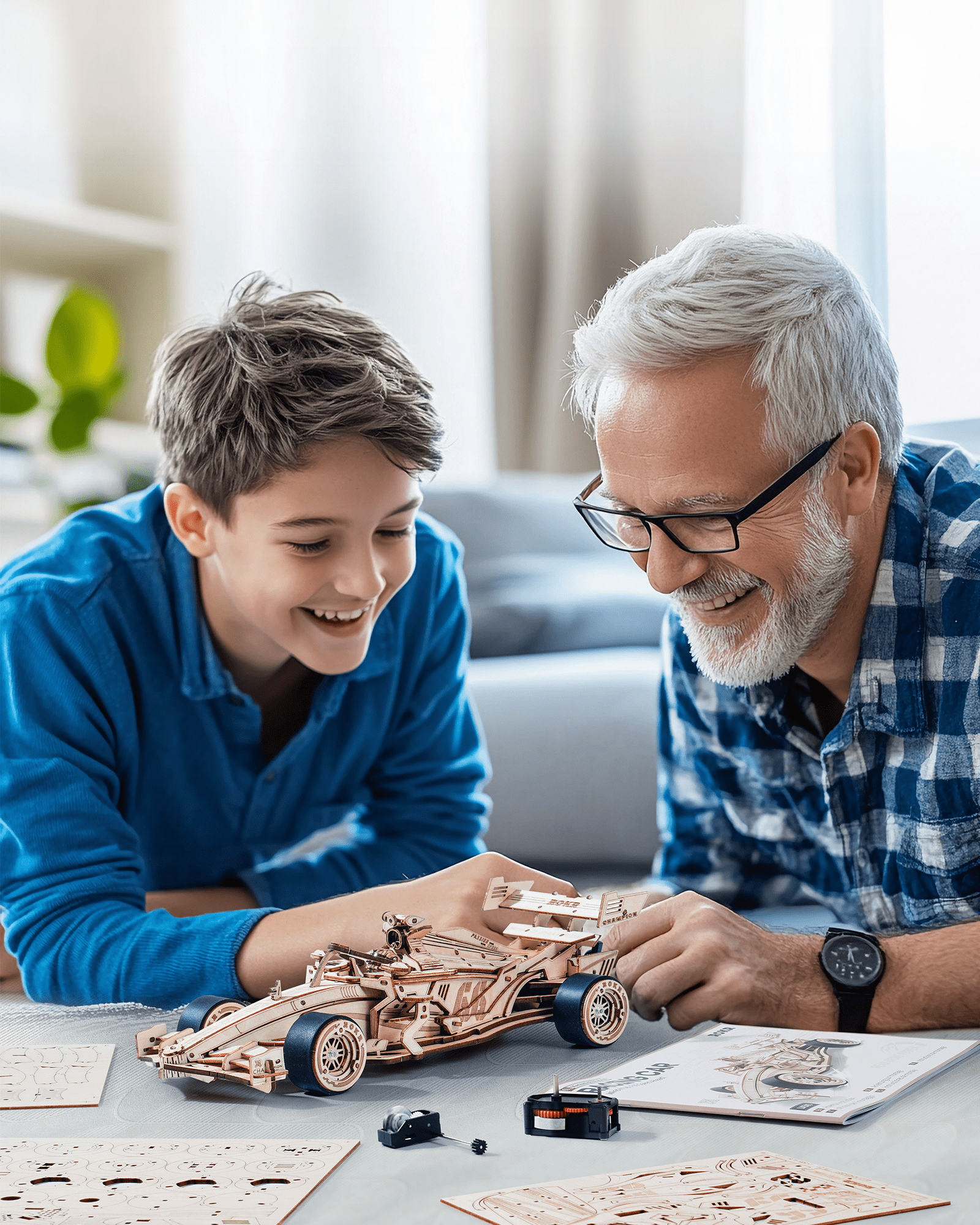 mon puzzle 3d  Puzzle 3D Bois Voiture de Course Mécanique